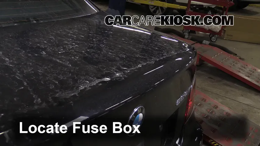 2010 BMW 528i 3.0L 6 Cyl. Fusible (motor) Cambio